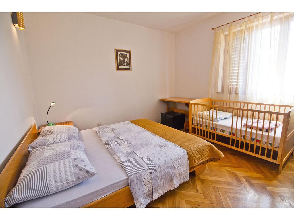 Apartment Calypso สปลิท ภายนอก รูปภาพ