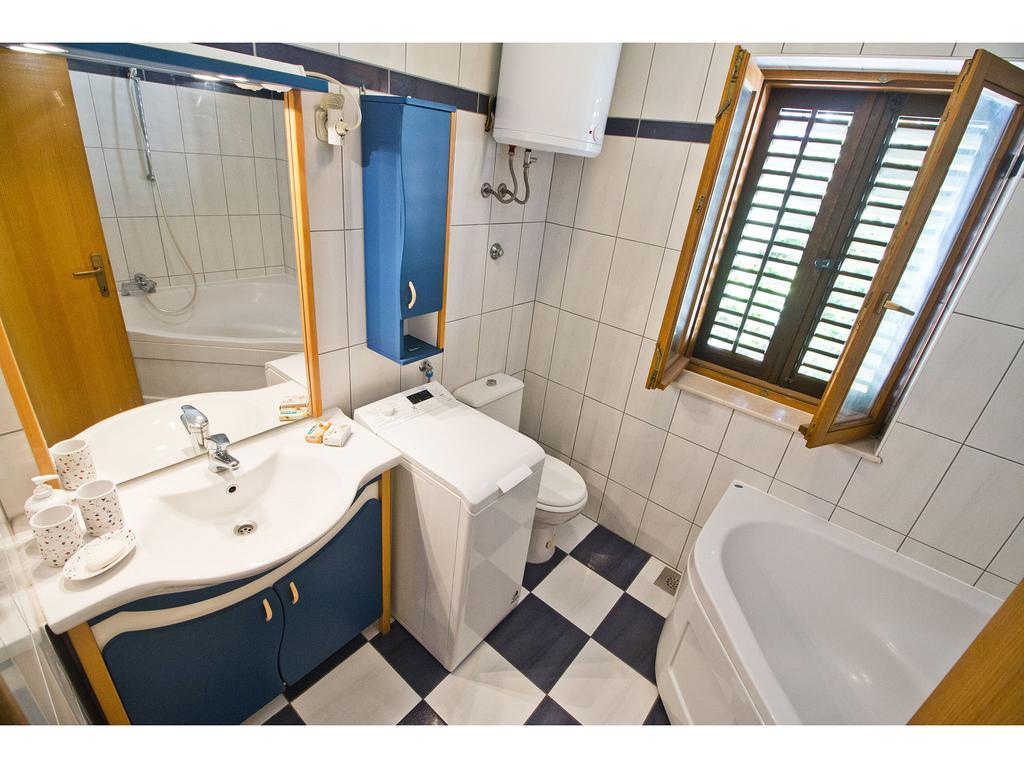 Apartment Calypso สปลิท ภายนอก รูปภาพ