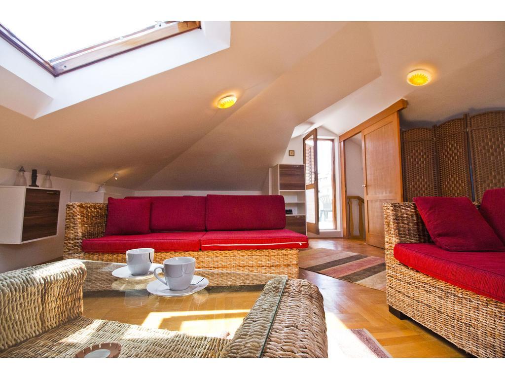 Apartment Calypso สปลิท ภายนอก รูปภาพ