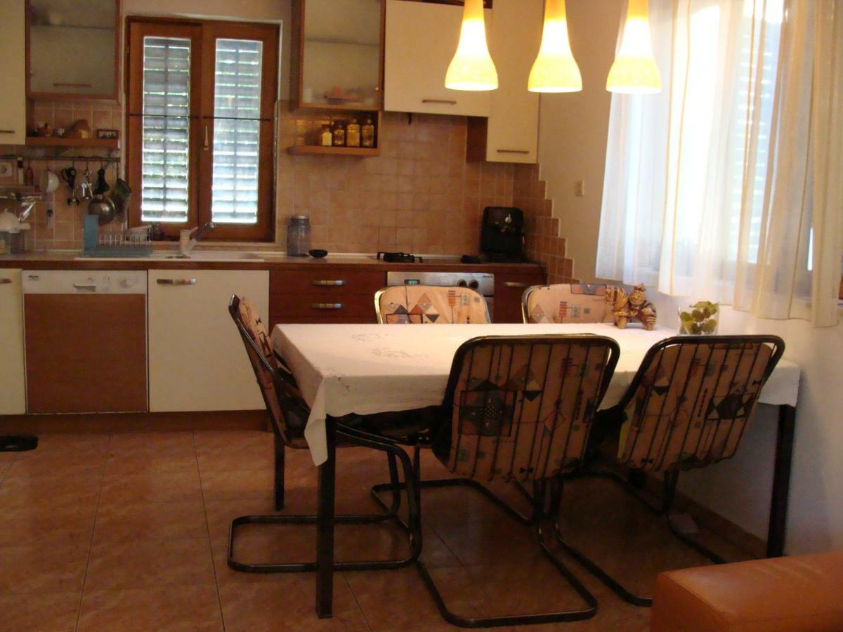 Apartment Calypso สปลิท ภายนอก รูปภาพ
